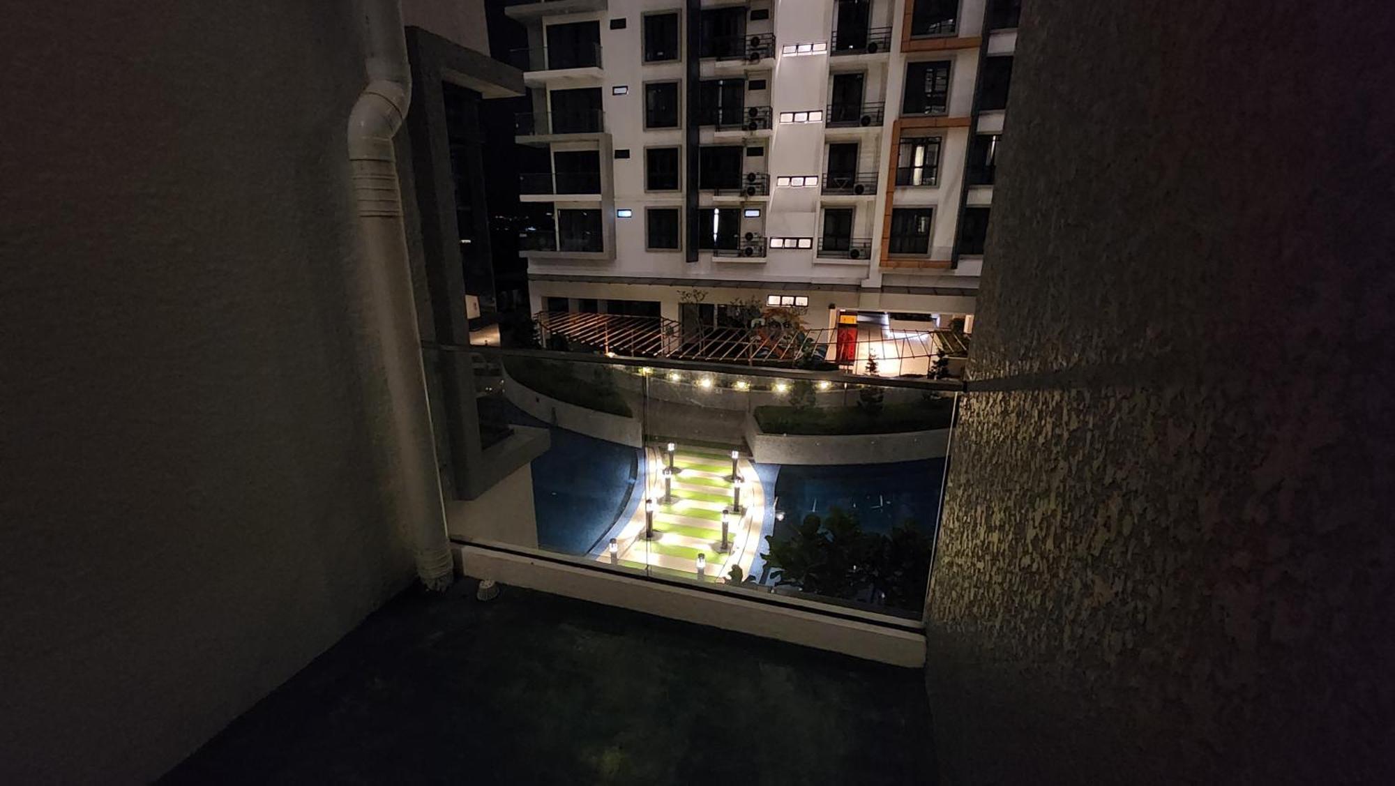 Apartment K-avenue With Ps5 And Pool View By Jh Project Kampong Tangihan